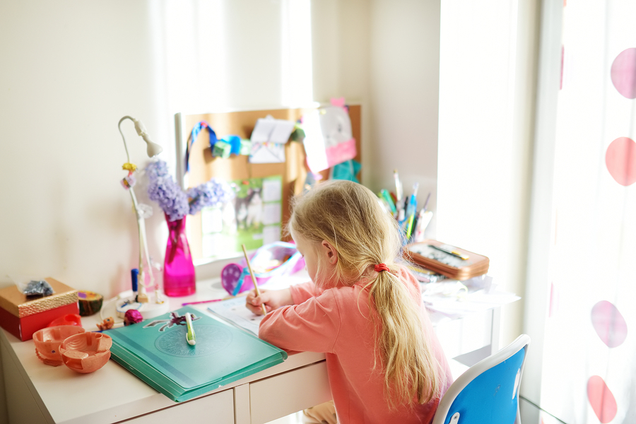 11+ Useful ADHD Desk Set Ups for Easily Distracted Girls