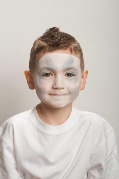 Halloween Face Painting: A Step-By-Step Guide | Theschoolrun