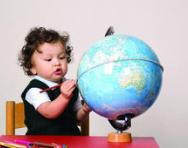 Little girl with globe Little girl with globe