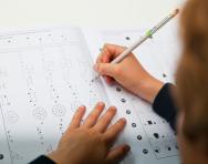 Non-verbal reasoning Non-verbal reasoning