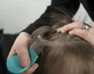 Headlice detection combing