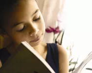 Girl reading Girl reading