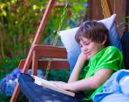 Why reading makes children happier