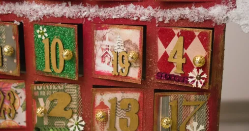 Elena Mozhvilo Christmas calendar Unsplash image