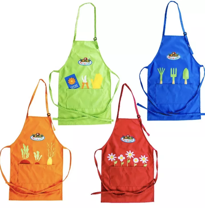 Gardening aprons from Etsy 